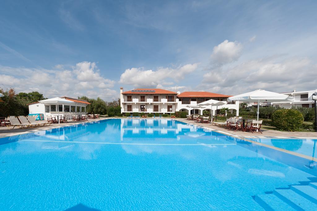 Alkinoos Beach Hotel Геракини Екстериор снимка
