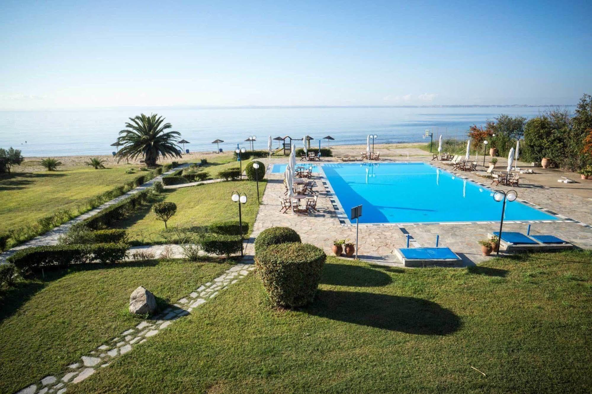 Alkinoos Beach Hotel Геракини Екстериор снимка